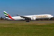 Emirates Boeing 777-31H(ER) (A6-ENQ) at  Hamburg - Fuhlsbuettel (Helmut Schmidt), Germany