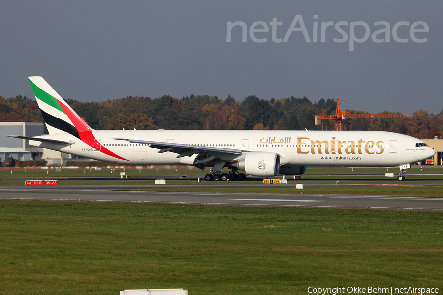 Emirates Boeing 777-31H(ER) (A6-ENR) | Photo 90102