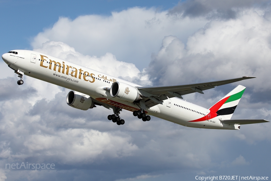Emirates Boeing 777-31H(ER) (A6-ENT) | Photo 119394