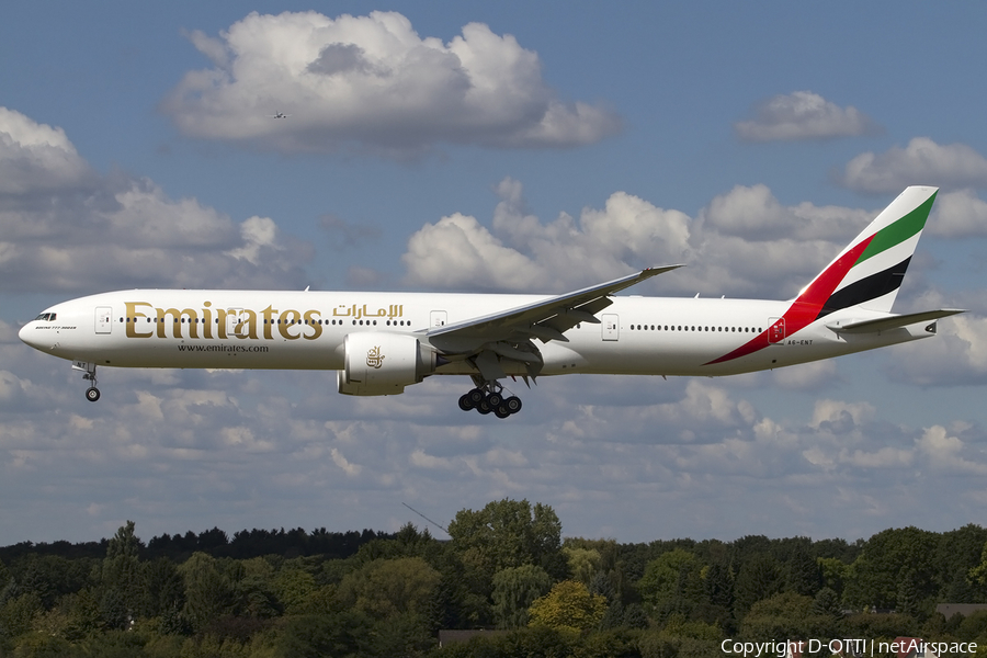 Emirates Boeing 777-31H(ER) (A6-ENT) | Photo 451276