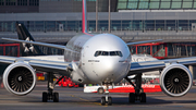 Emirates Boeing 777-31H(ER) (A6-ENV) at  Hamburg - Fuhlsbuettel (Helmut Schmidt), Germany