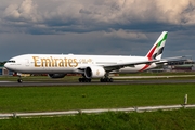 Emirates Boeing 777-31H(ER) (A6-ENV) at  Hamburg - Fuhlsbuettel (Helmut Schmidt), Germany