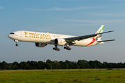 Emirates Boeing 777-31H(ER) (A6-ENV) at  Hamburg - Fuhlsbuettel (Helmut Schmidt), Germany