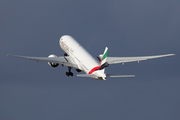 Emirates Boeing 777-31H(ER) (A6-ENW) at  Hamburg - Fuhlsbuettel (Helmut Schmidt), Germany