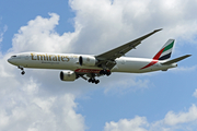 Emirates Boeing 777-31H(ER) (A6-ENX) at  Warsaw - Frederic Chopin International, Poland
