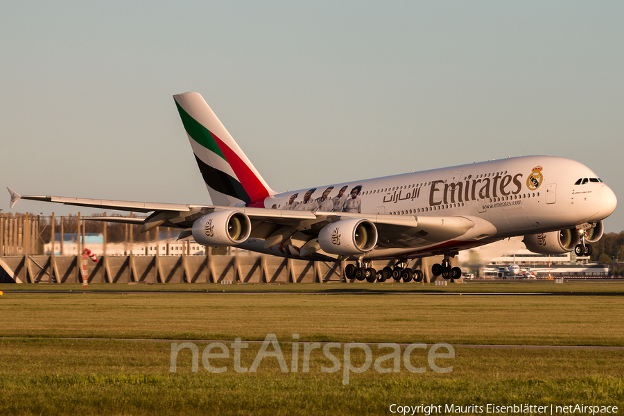 Emirates Airbus A380-861 (A6-EOA) | Photo 112841