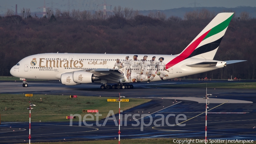 Emirates Airbus A380-861 (A6-EOA) | Photo 233658