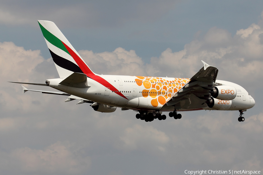 Emirates Airbus A380-861 (A6-EOA) | Photo 339587