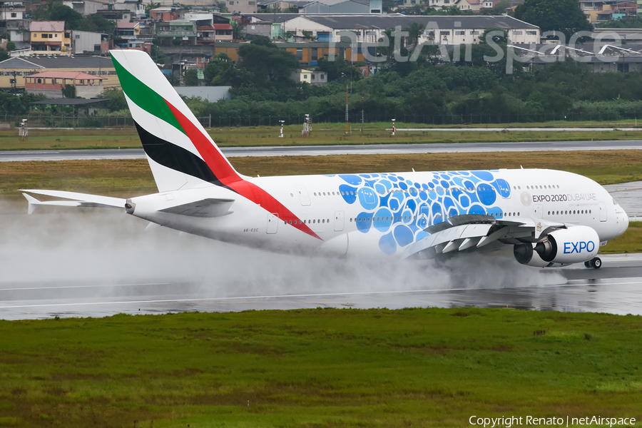 Emirates Airbus A380-861 (A6-EOC) | Photo 329584