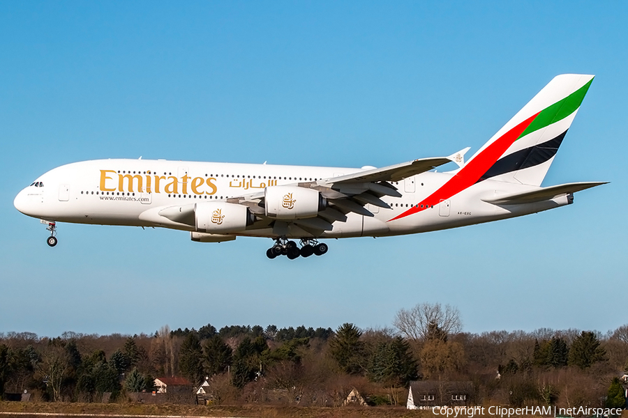 Emirates Airbus A380-861 (A6-EOC) | Photo 496626