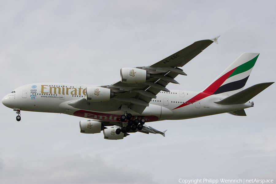 Emirates Airbus A380-861 (A6-EOC) | Photo 115207