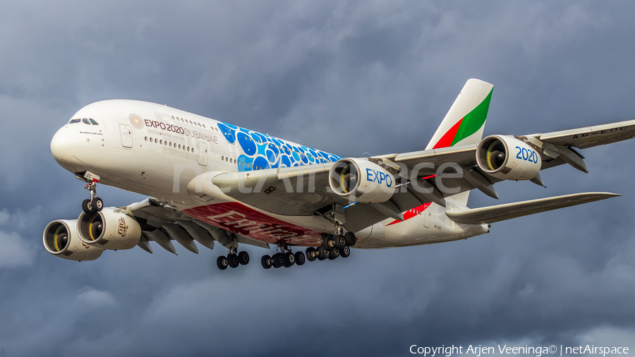 Emirates Airbus A380-861 (A6-EOC) | Photo 380201
