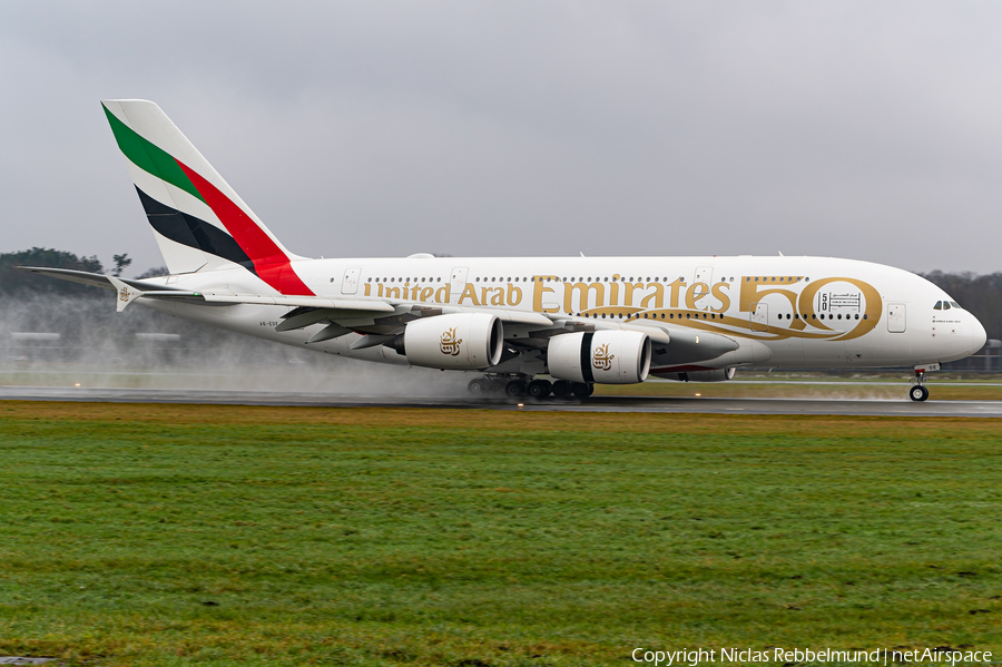 Emirates Airbus A380-861 (A6-EOE) | Photo 482868