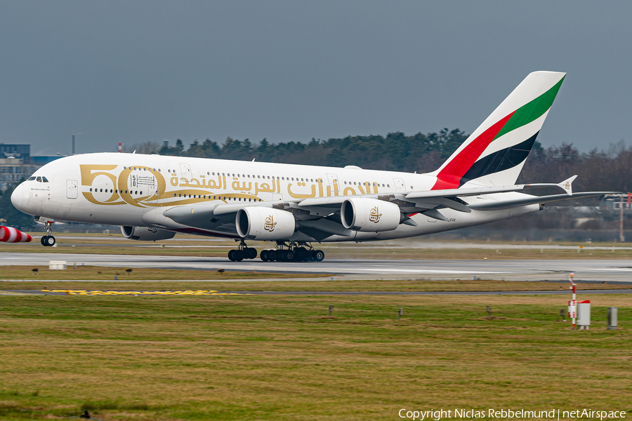 Emirates Airbus A380-861 (A6-EOE) | Photo 492890