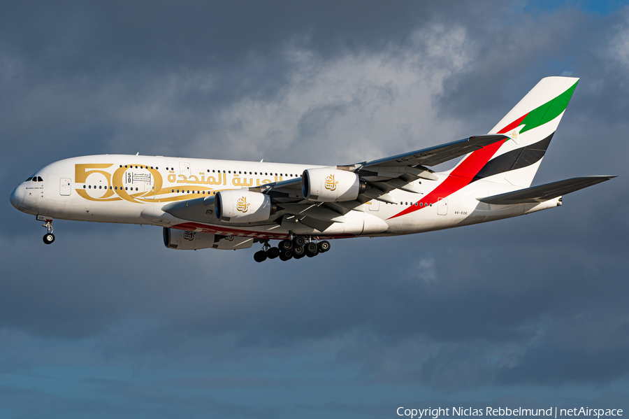 Emirates Airbus A380-861 (A6-EOE) | Photo 493430