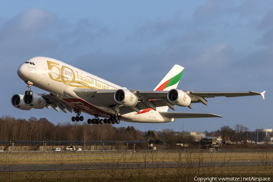 Emirates Airbus A380-861 (A6-EOE) | Photo 493527