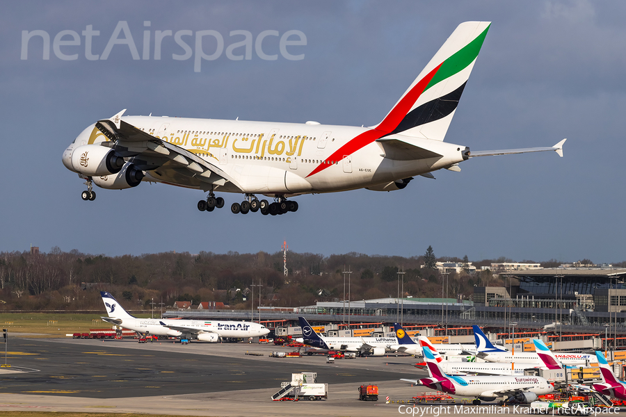 Emirates Airbus A380-861 (A6-EOE) | Photo 521117