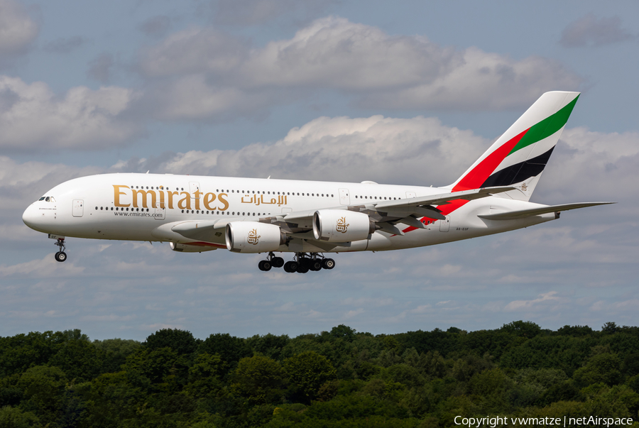 Emirates Airbus A380-861 (A6-EOF) | Photo 513009