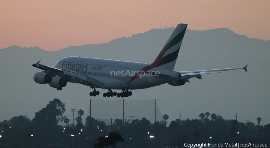 Emirates Airbus A380-861 (A6-EOF) | Photo 516176