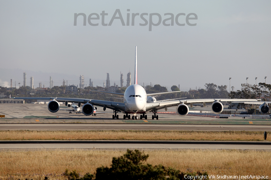 Emirates Airbus A380-861 (A6-EOF) | Photo 72712