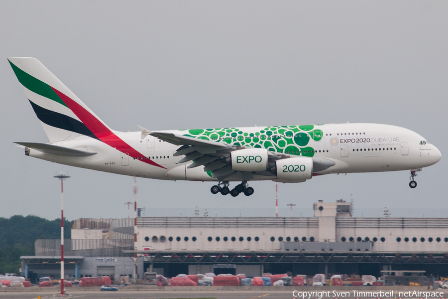 Emirates Airbus A380-861 (A6-EOK) | Photo 247369