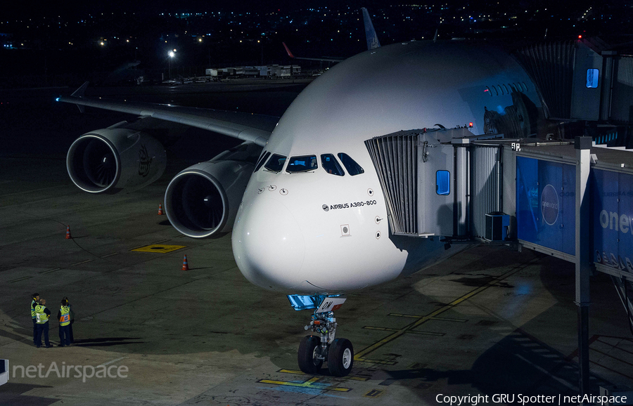 Emirates Airbus A380-861 (A6-EOM) | Photo 331575