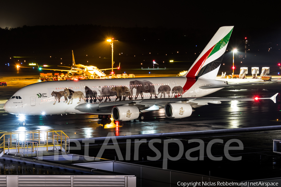 Emirates Airbus A380-861 (A6-EOM) | Photo 279980