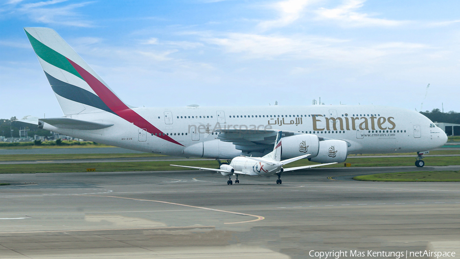 Emirates Airbus A380-861 (A6-EON) | Photo 657141