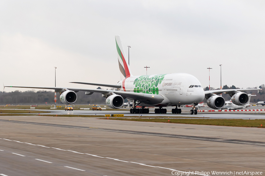 Emirates Airbus A380-861 (A6-EON) | Photo 292457