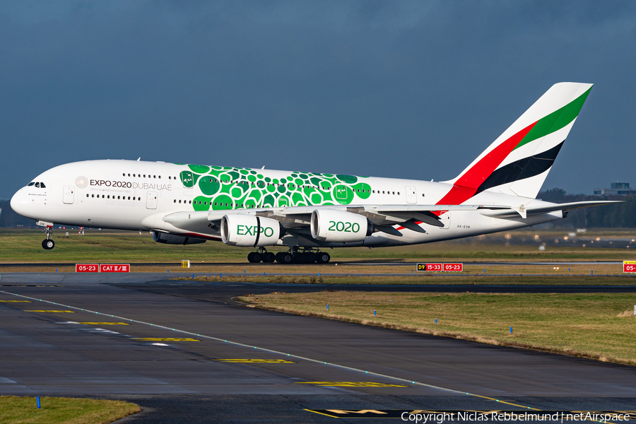 Emirates Airbus A380-861 (A6-EON) | Photo 489136