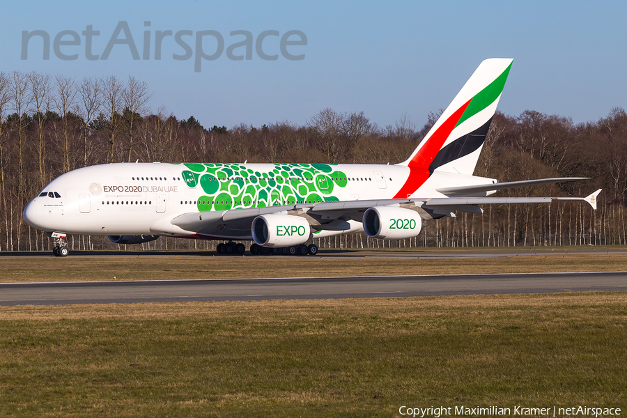 Emirates Airbus A380-861 (A6-EON) | Photo 521290