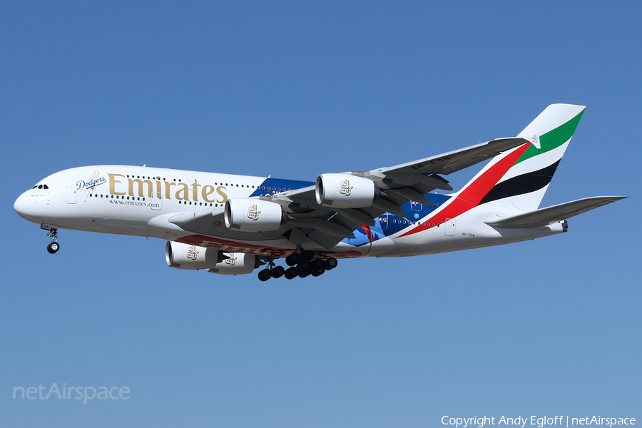 Emirates Airbus A380-861 (A6-EON) | Photo 193093