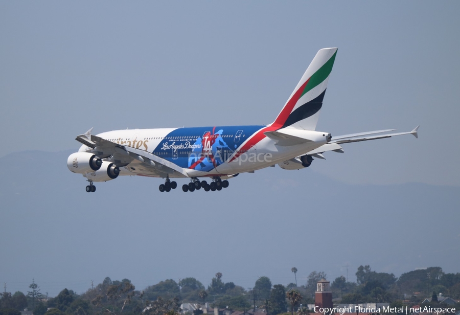 Emirates Airbus A380-861 (A6-EON) | Photo 516247