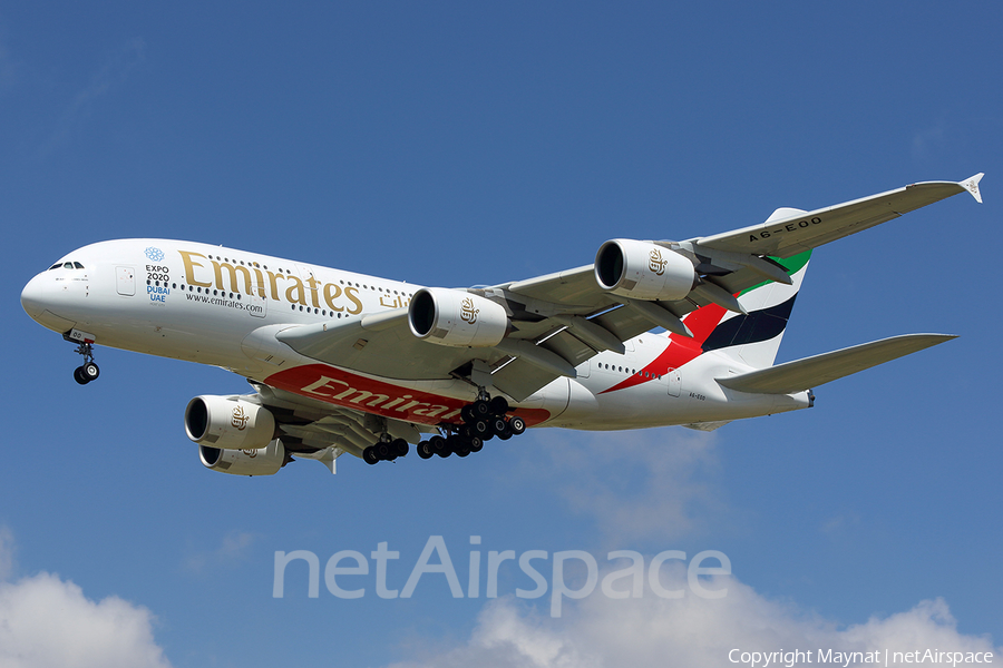 Emirates Airbus A380-861 (A6-EOO) | Photo 193117