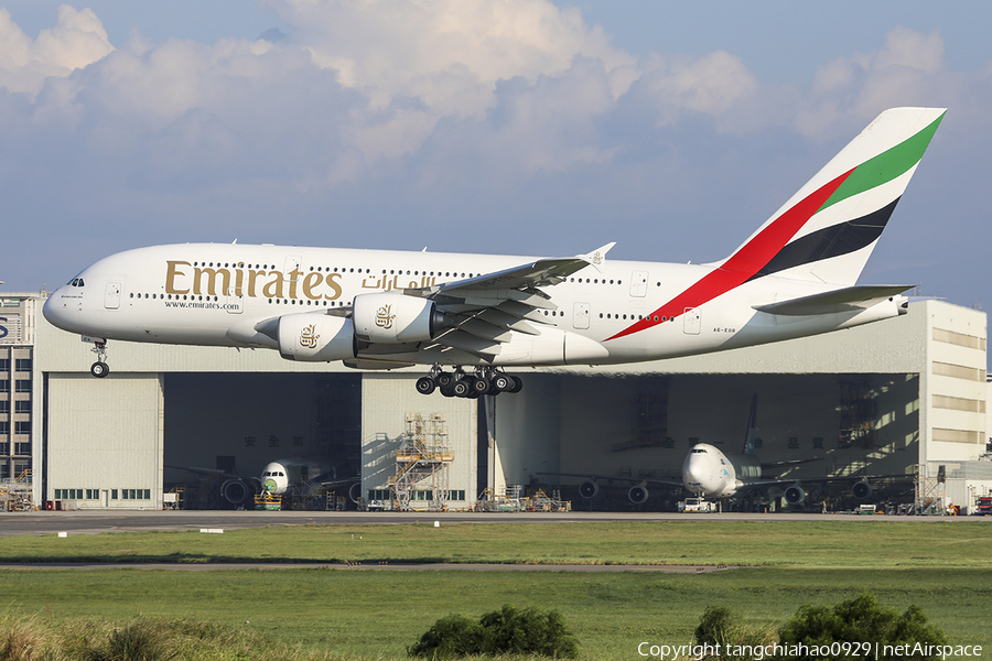 Emirates Airbus A380-861 (A6-EOR) | Photo 640160
