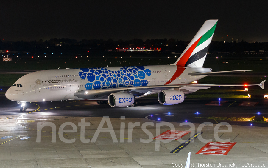 Emirates Airbus A380-861 (A6-EOS) | Photo 359637