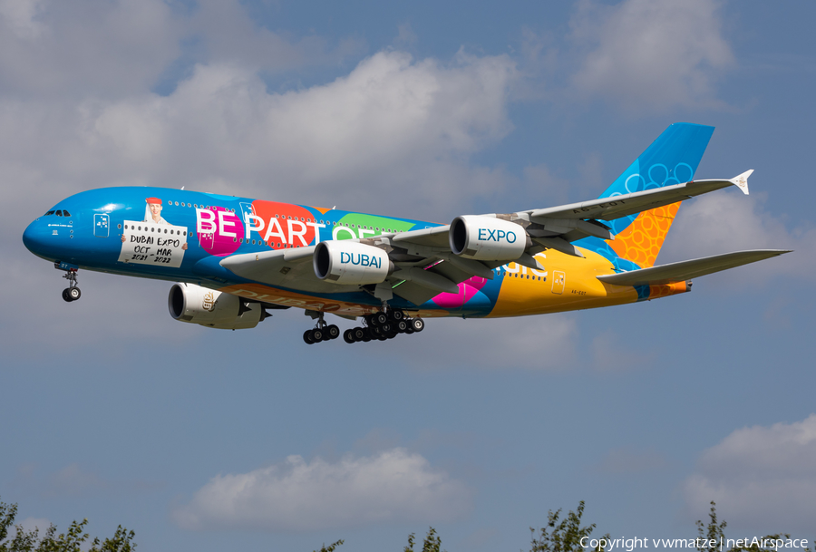 Emirates Airbus A380-861 (A6-EOT) | Photo 508434