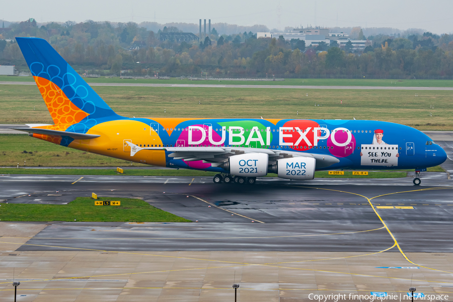 Emirates Airbus A380-861 (A6-EOT) | Photo 479001
