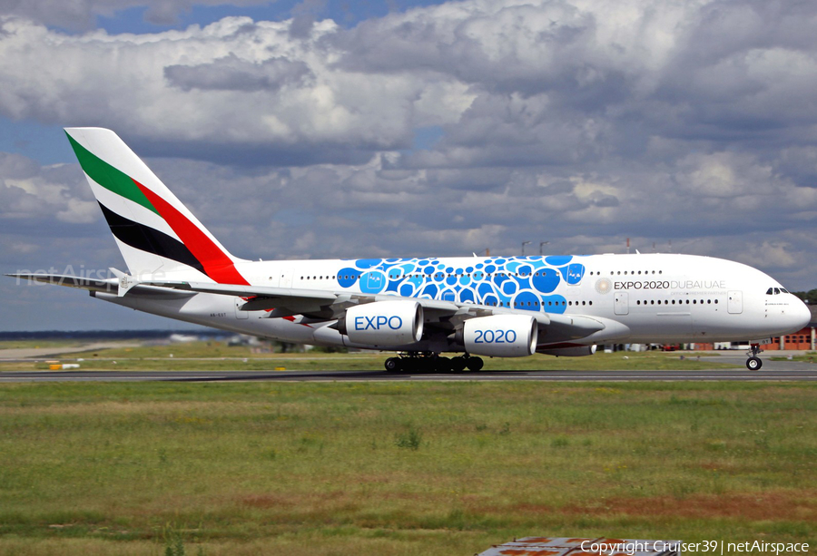 Emirates Airbus A380-861 (A6-EOT) | Photo 363295