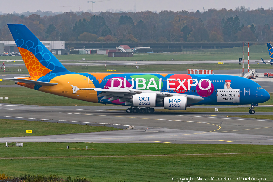 Emirates Airbus A380-861 (A6-EOT) | Photo 480801