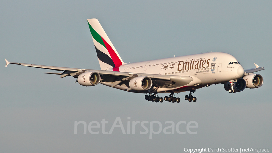 Emirates Airbus A380-861 (A6-EOU) | Photo 260799