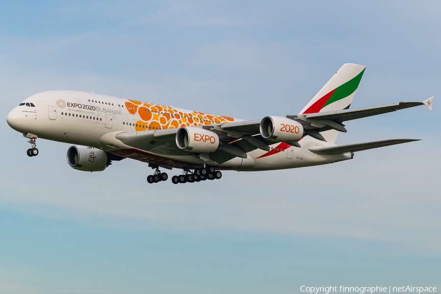 Emirates Airbus A380-861 (A6-EOU) | Photo 479946