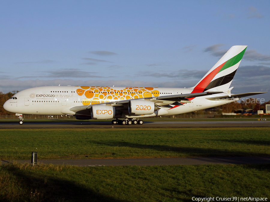 Emirates Airbus A380-861 (A6-EOU) | Photo 495055