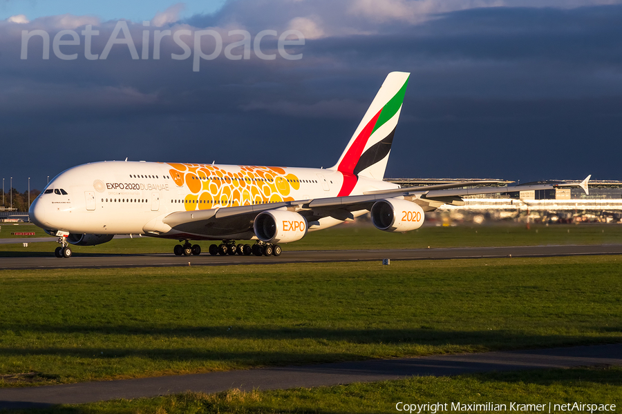Emirates Airbus A380-861 (A6-EOU) | Photo 520855