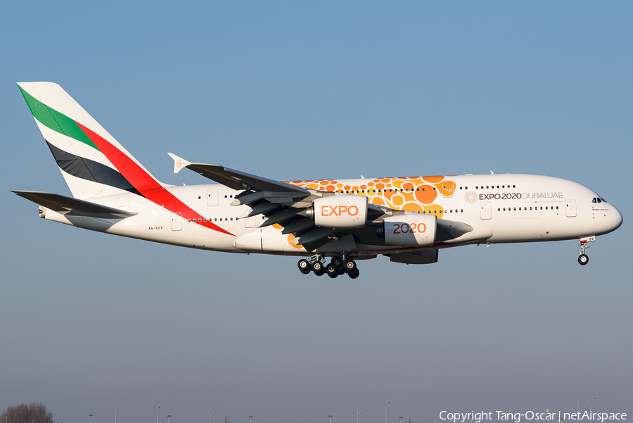 Emirates Airbus A380-861 (A6-EOV) | Photo 471023