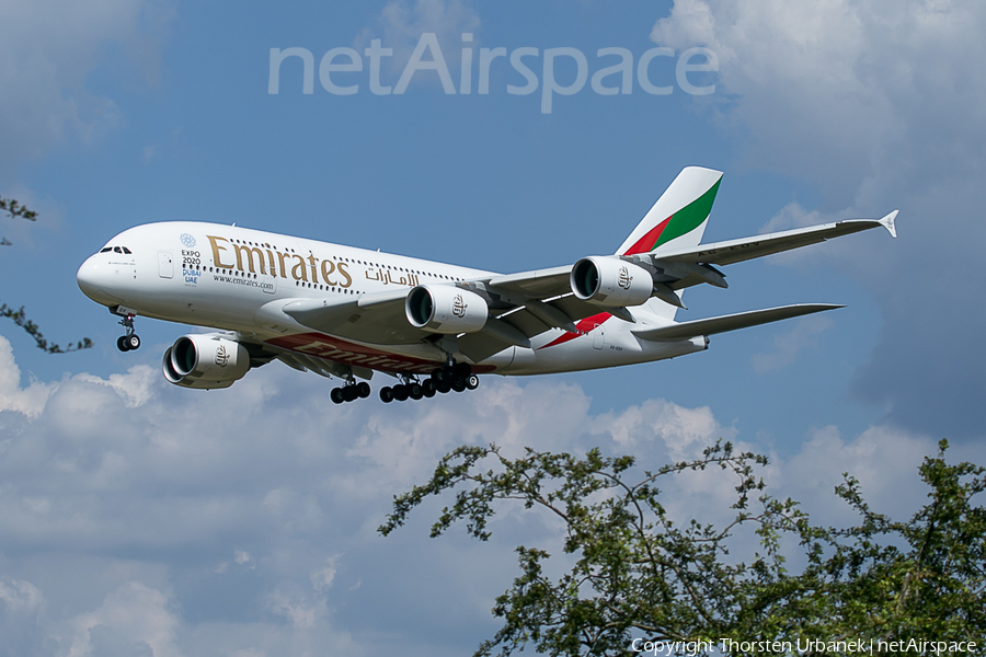 Emirates Airbus A380-861 (A6-EOV) | Photo 115649