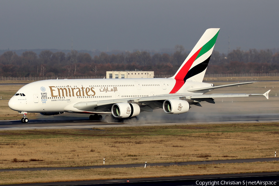 Emirates Airbus A380-861 (A6-EOV) | Photo 133560