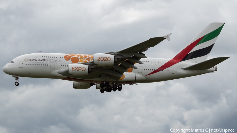 Emirates Airbus A380-861 (A6-EOV) | Photo 523202