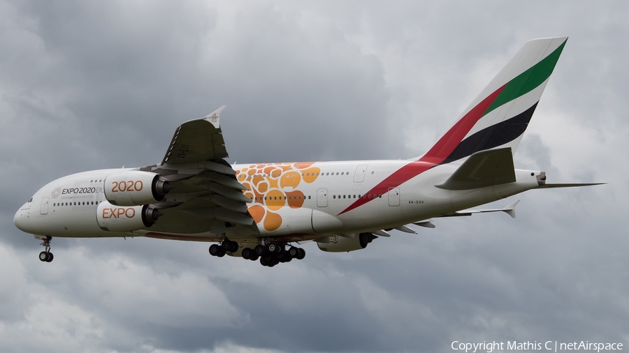 Emirates Airbus A380-861 (A6-EOV) | Photo 523203