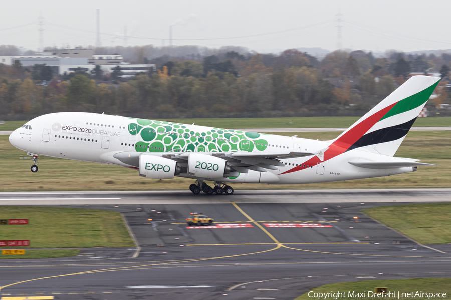 Emirates Airbus A380-861 (A6-EOW) | Photo 490893